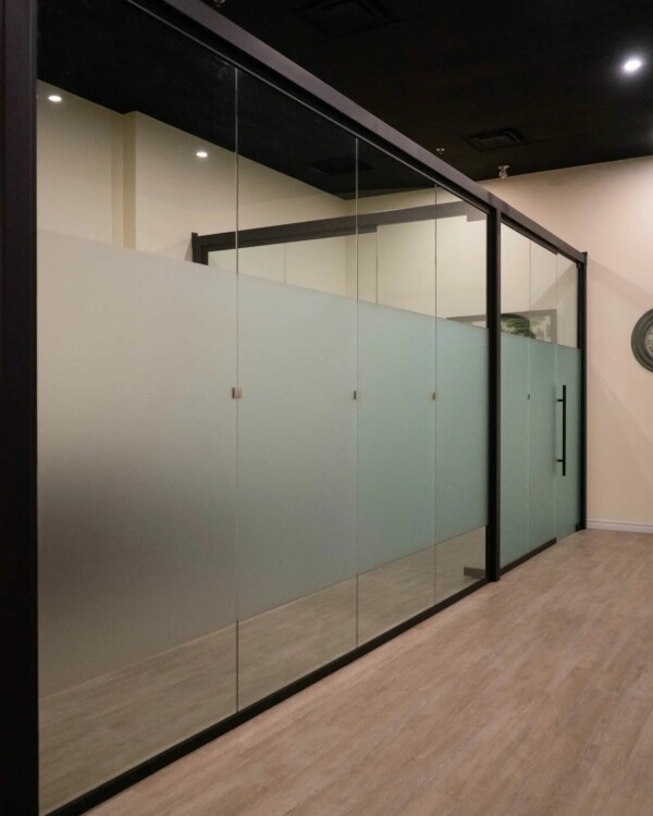 Spigot System Glass Railings in Toronto: Elegant and Modern Solutions by Crystal Lake Glass 33